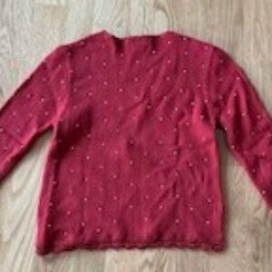 Women's sweater